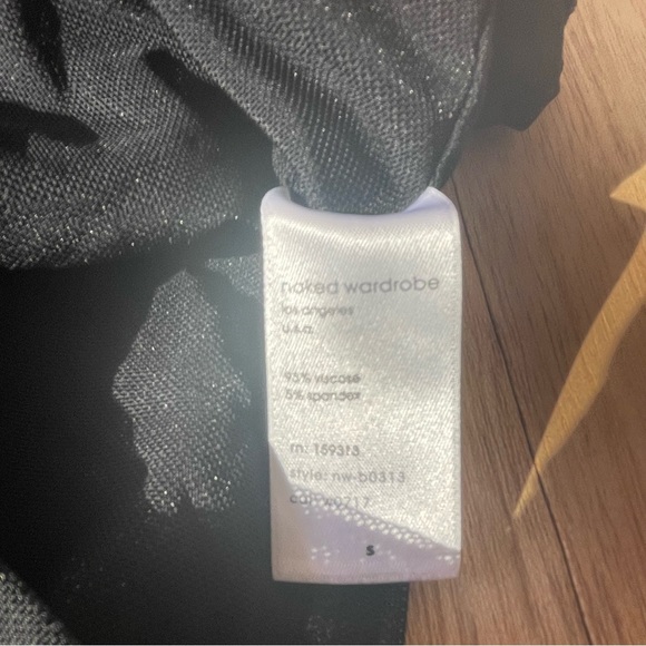 Naked Wardrobe Black Sheer Mesh And Velvet Long Sleeve Crop Top Size Small - Picture 7 of 7